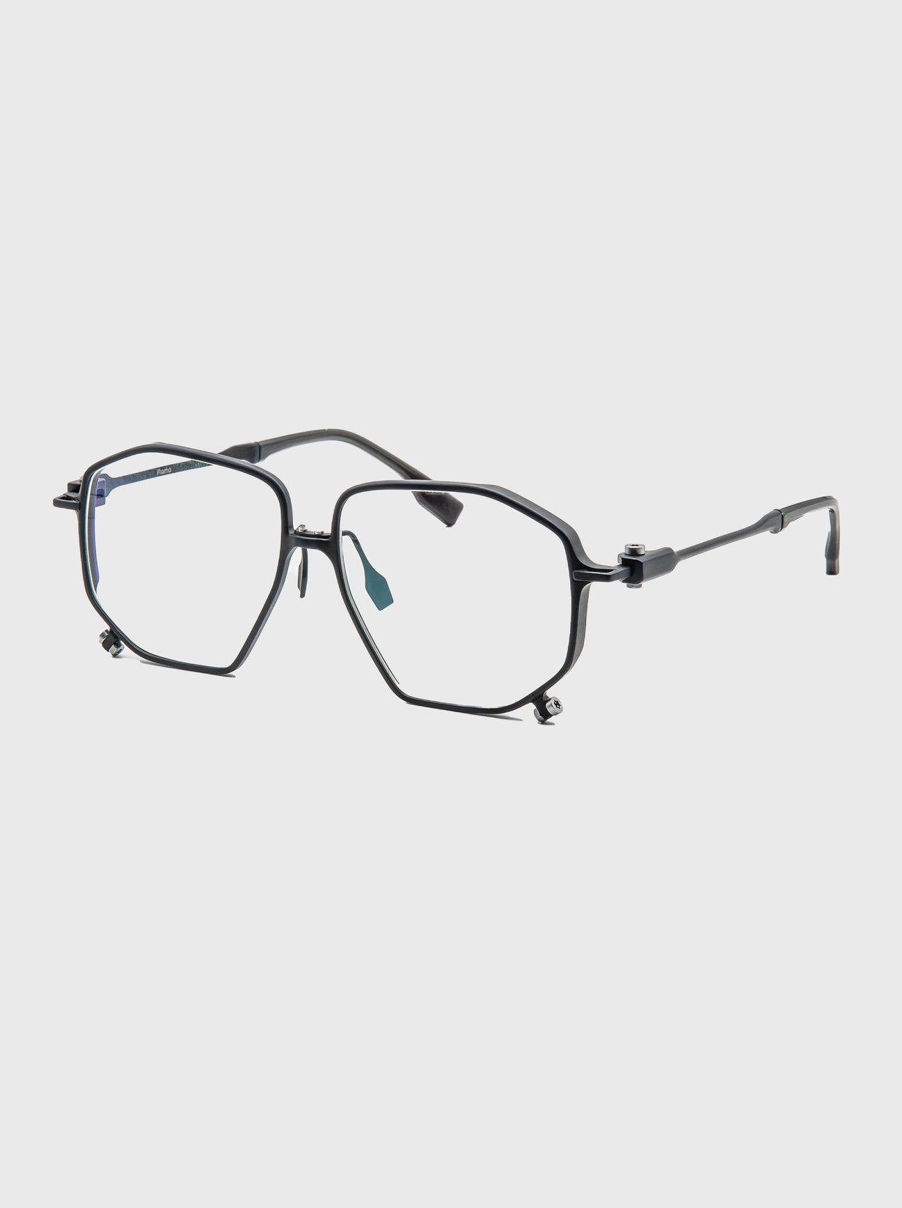FLM19 04 · Titan Blue