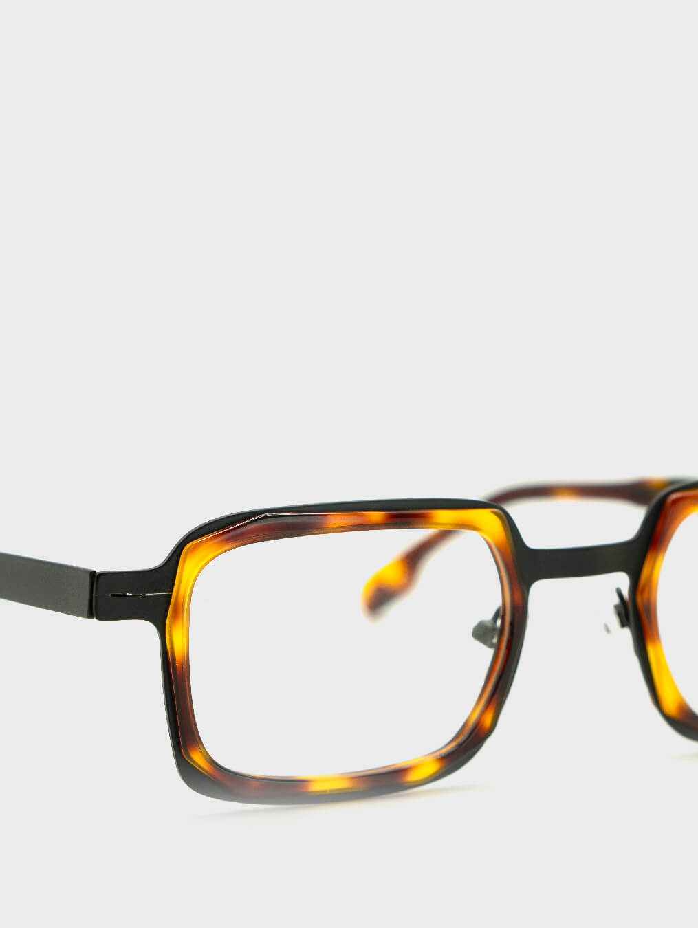 Gafas de vista cuadradas rectangulares carey y negras con metal negro FLM06 C1