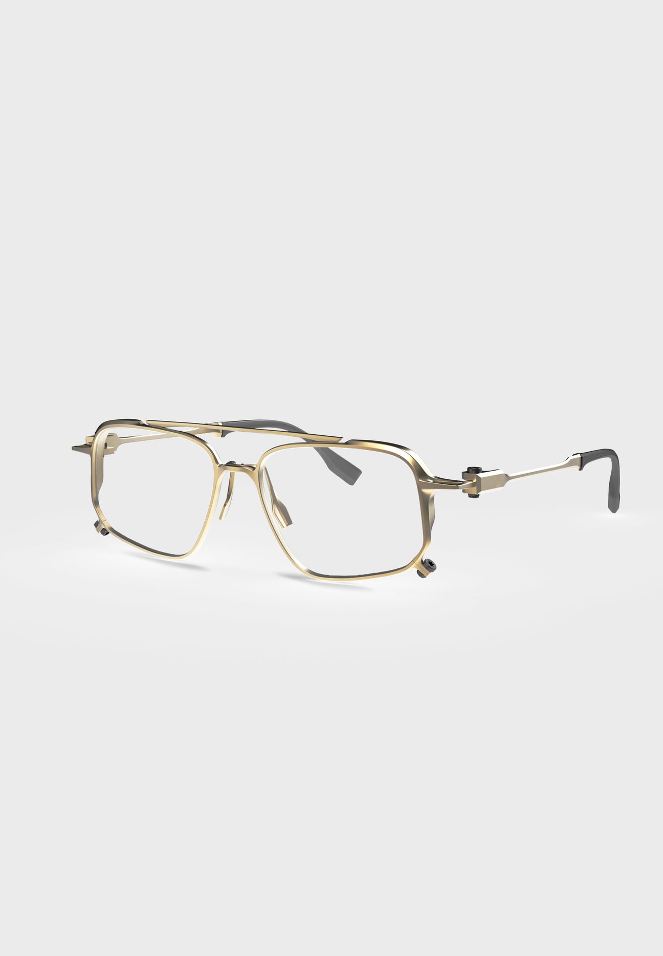 FLM18 03 · Titan Golden