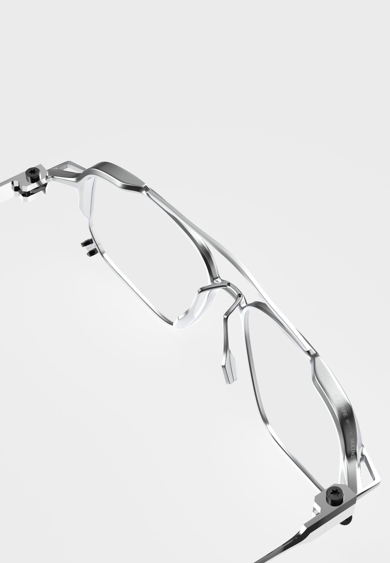 FLM18 02 · Titan Silver