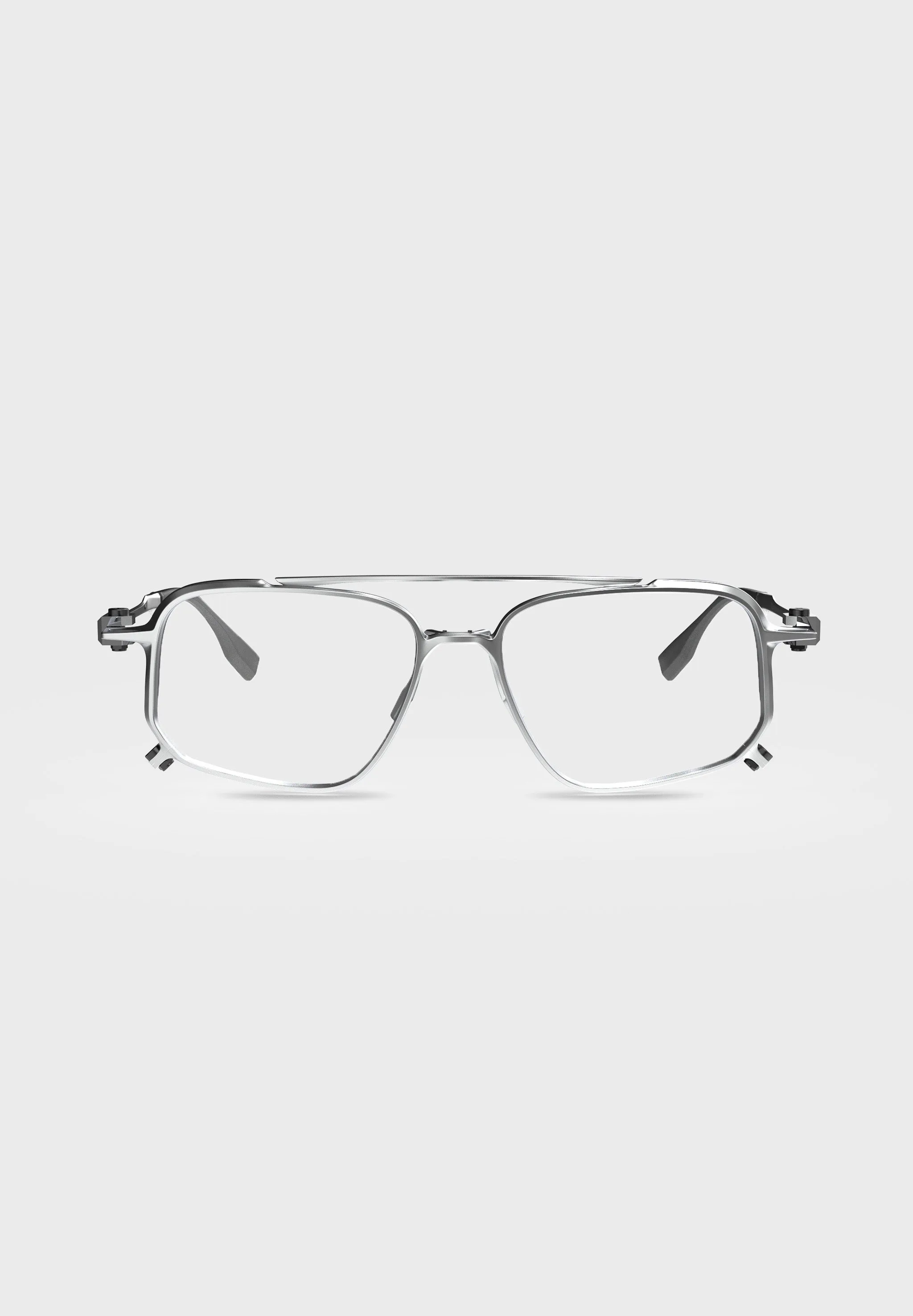 FLM18 02 · Titan Silver