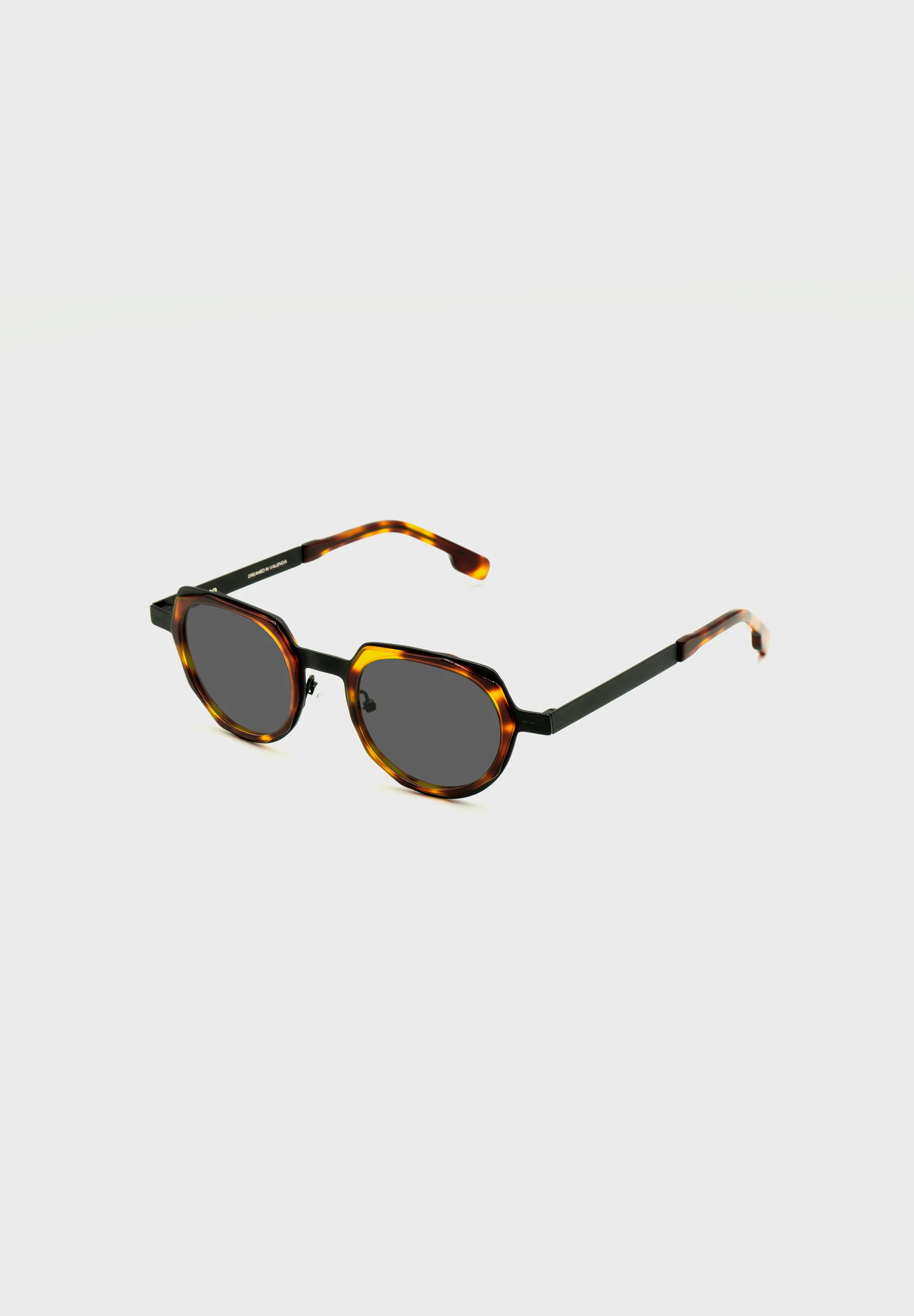 FLM08 C1 Sunglasses by FLAMA Eyewear