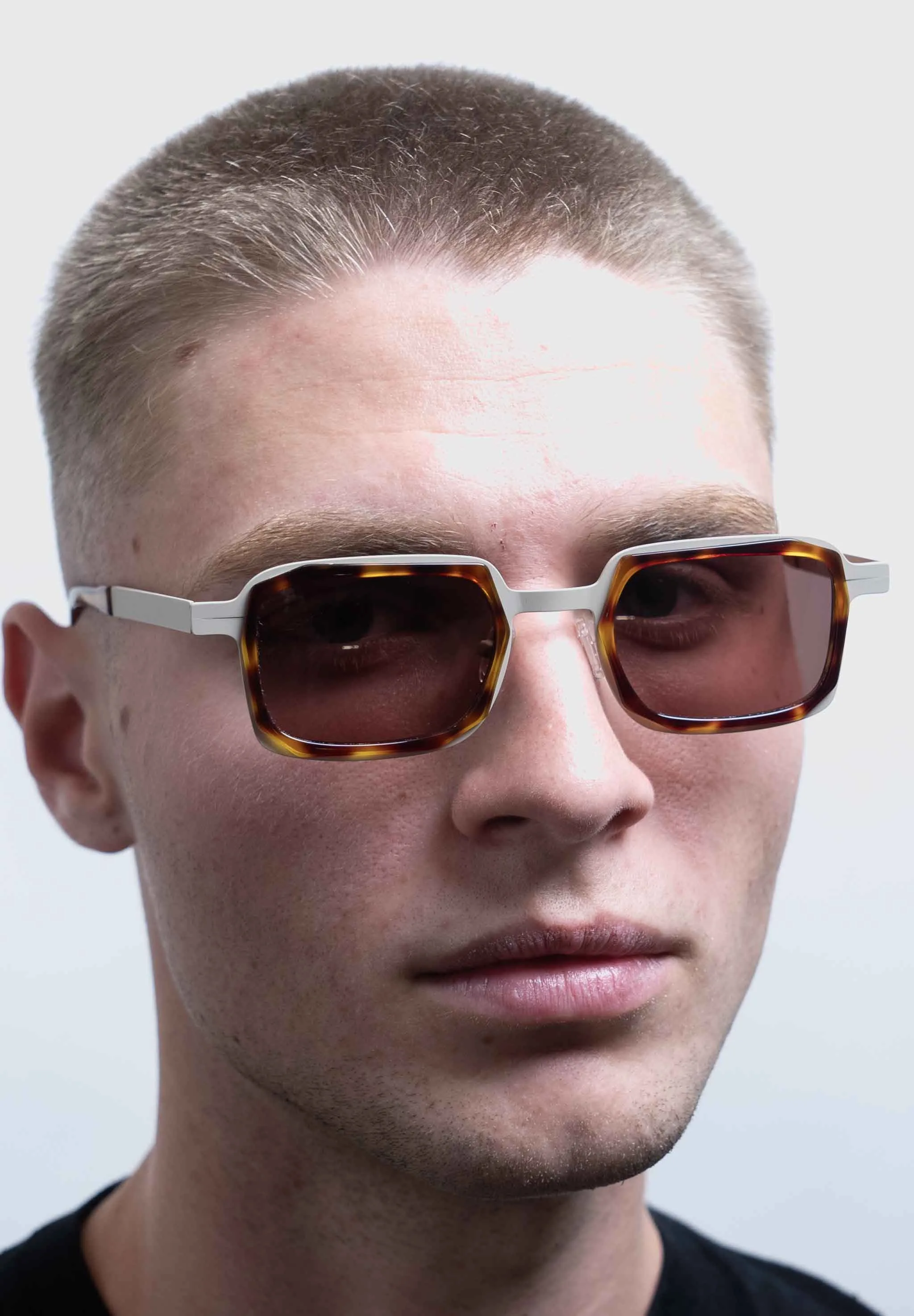 Lunettes de soleil FLM06 C4, vue produit 4